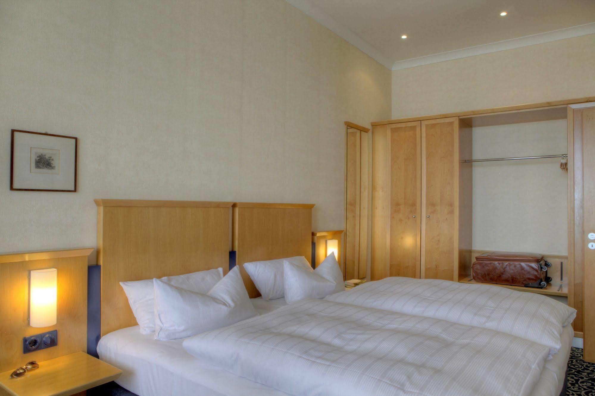 Hotel Asgard Zinnowitz Kültér fotó